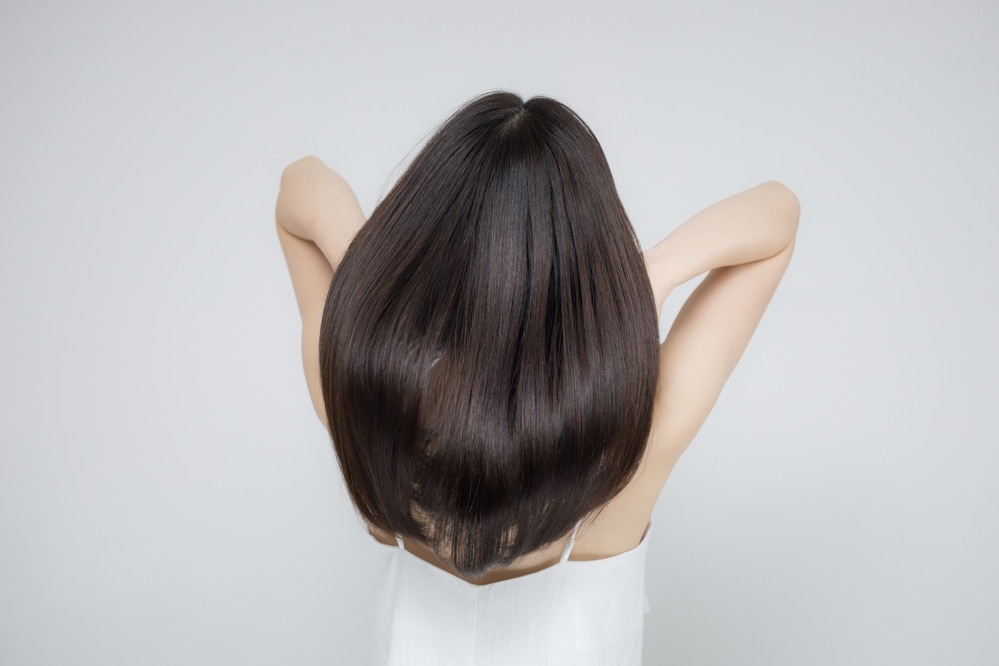 ② 仕上がりの持続は「市販は数日」「美容院は1ヶ月程度」が目安