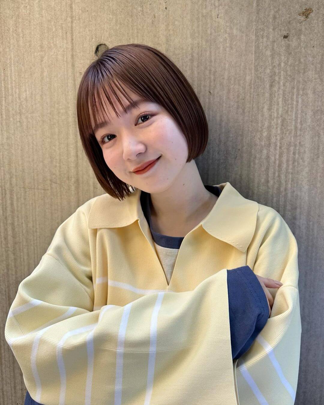 オレンジブラウン