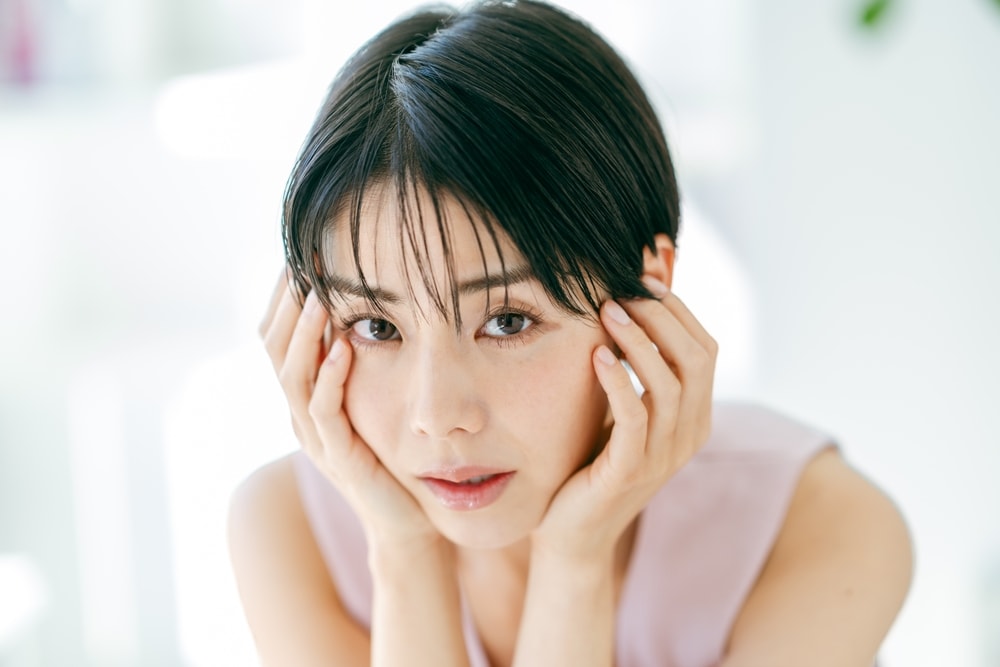 将来的にブリーチしたいなら、黒染めではなく暗髪カラーで黒めにするのがおすすめ！