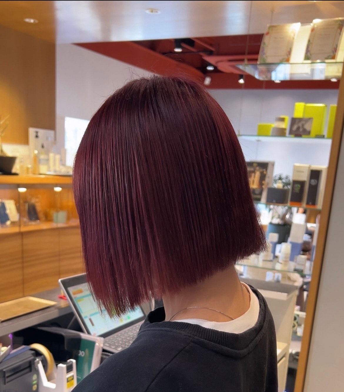 レッドブラウン髪色