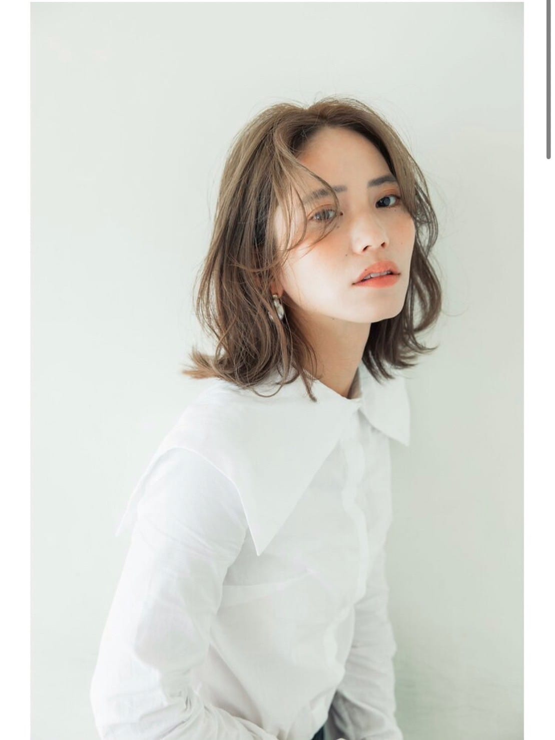 暗めミルクティーベージュ