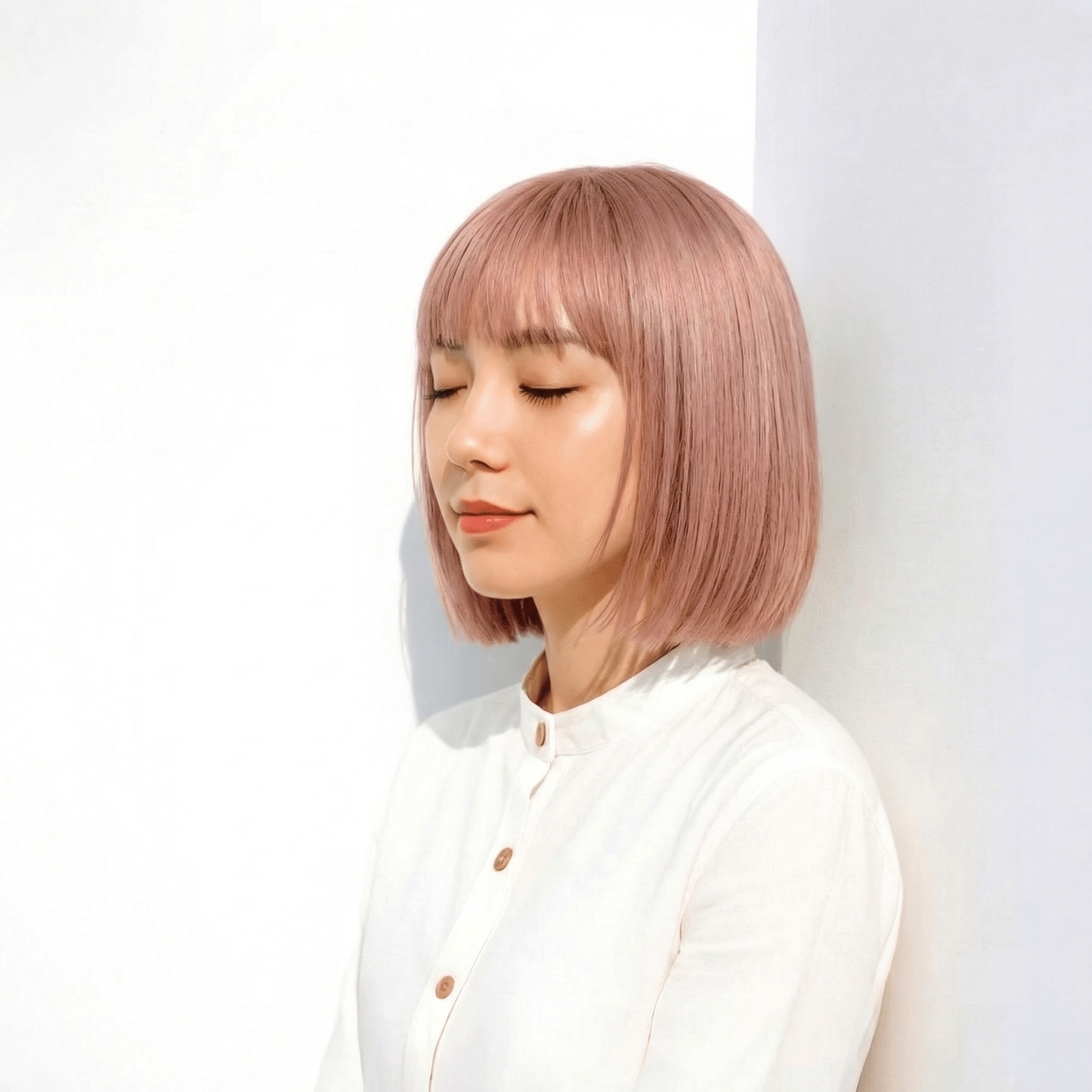 サーモンピンクってどんな髪色？おしゃれなヘアスタイル一覧を大公開