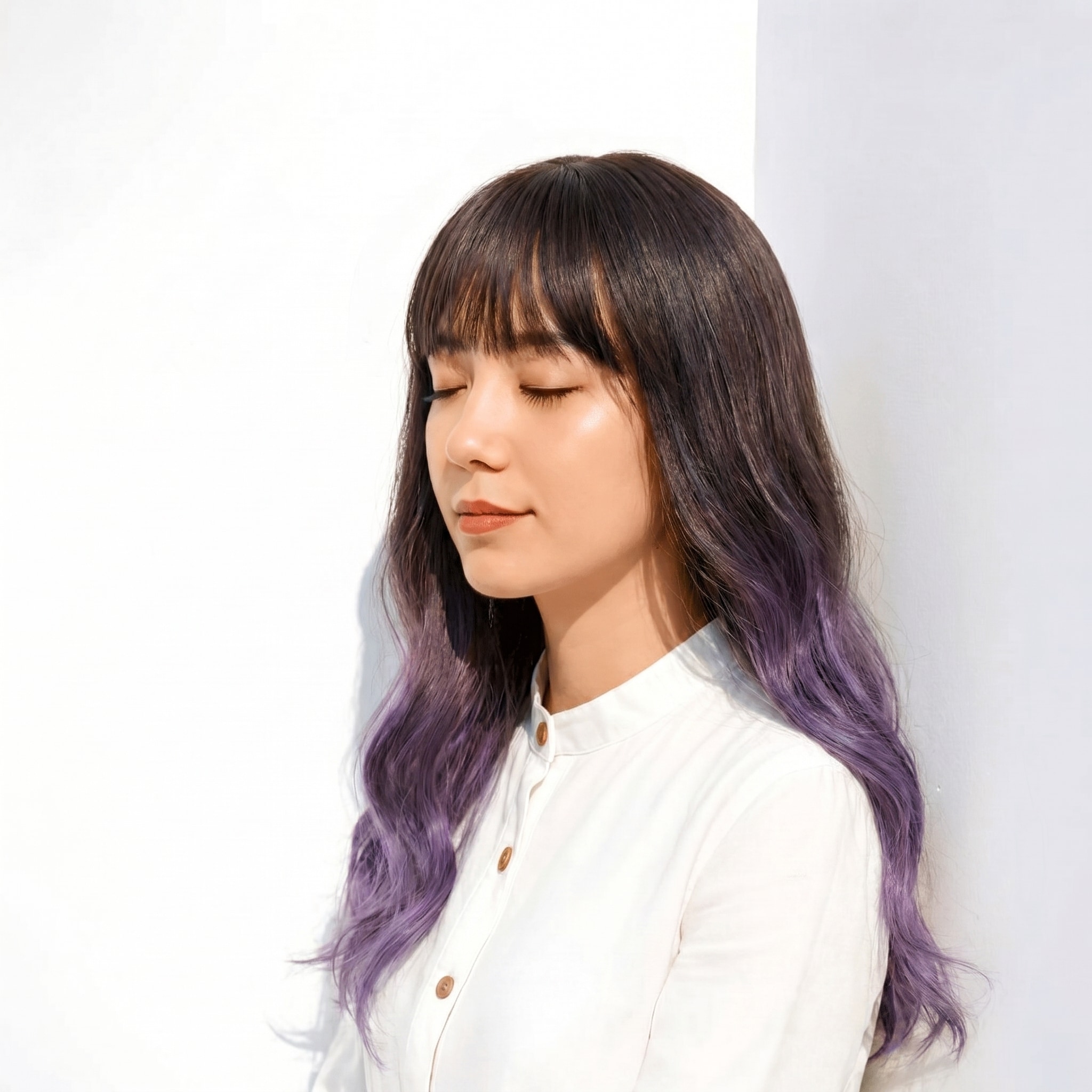 8. パープルグレー×ブルベ: 青みのくすみで透明感を引き出すヘアカラー