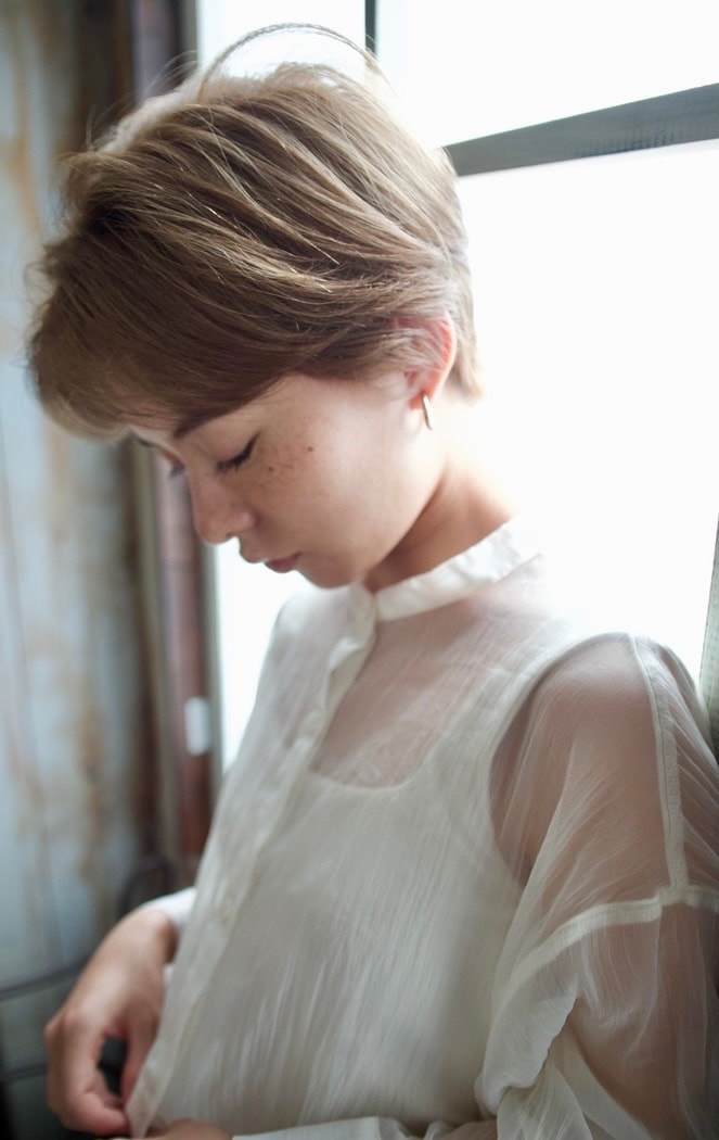 スモーキーアッシュ髪色