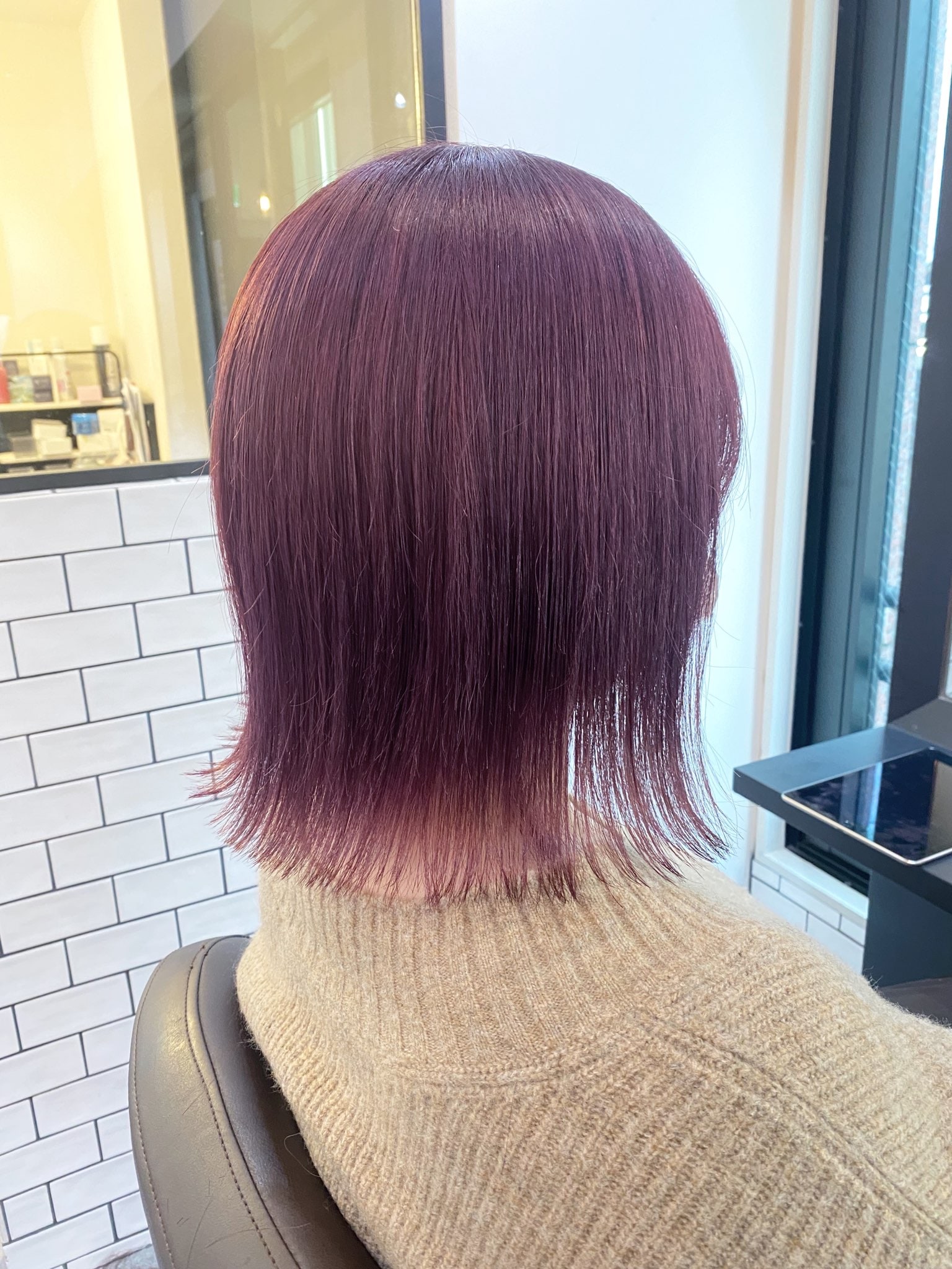 ラベンダーアッシュのボブスタイル