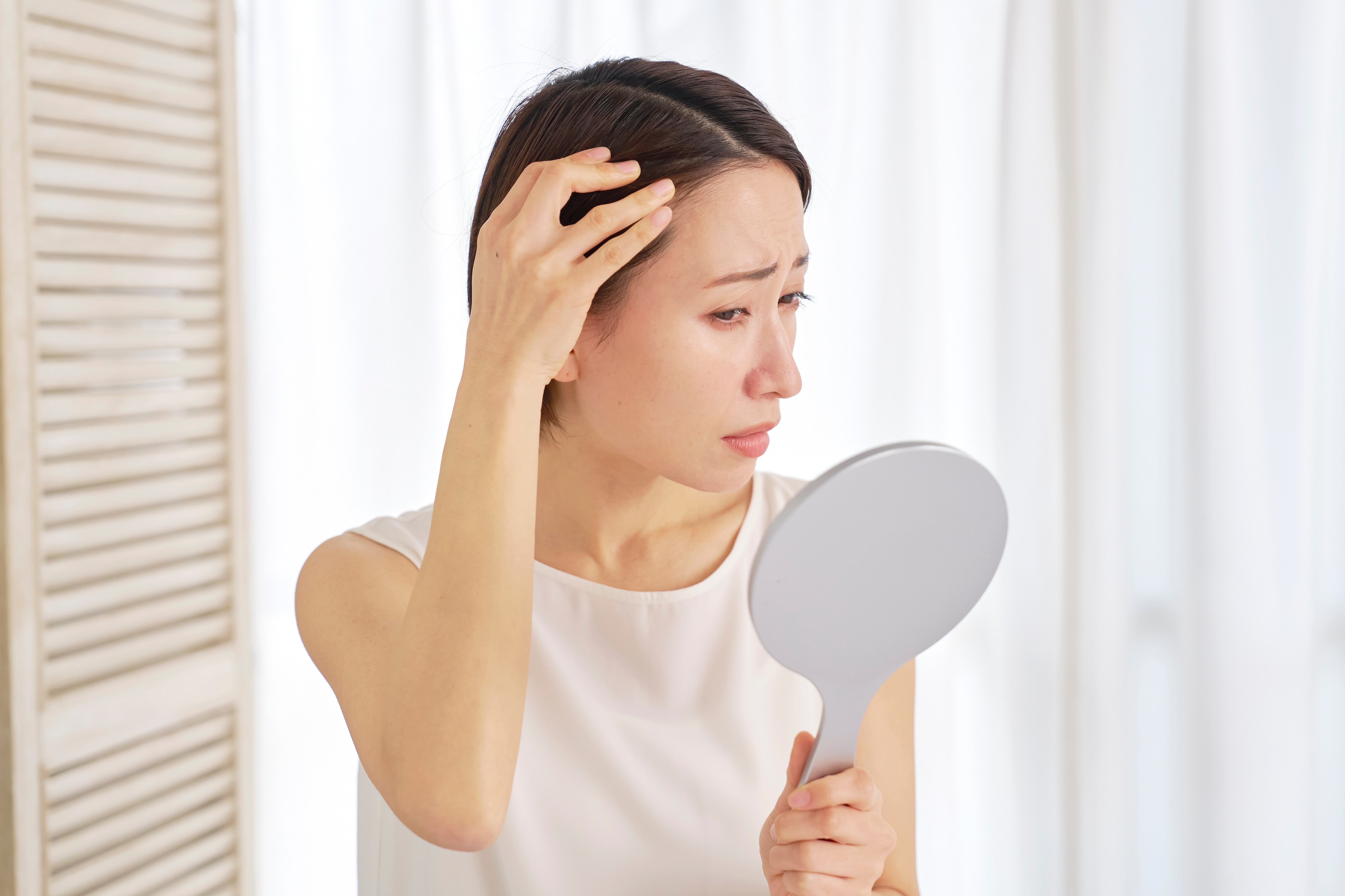 産後の抜け毛がひどい・治らないときは医師に相談を。