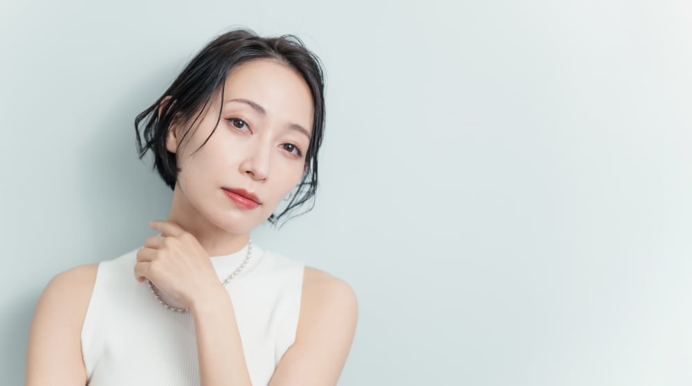 ショートヘア：白髪でも若く見える王道ヘアスタイル