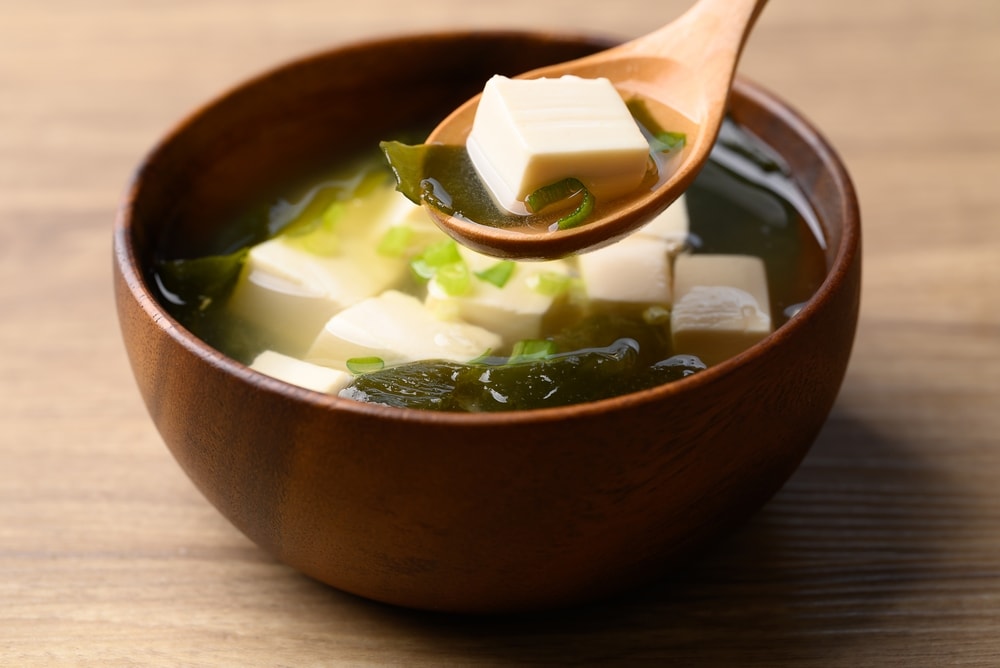 わかめと豆腐の味噌汁