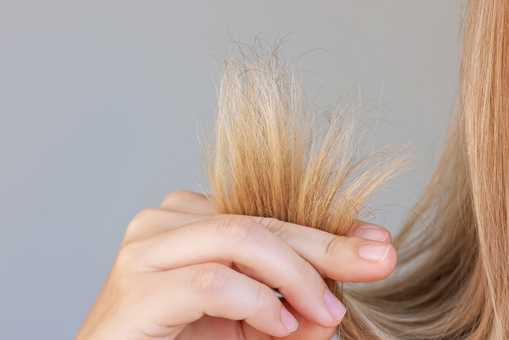 カラーやブリーチのケミカルダメージ