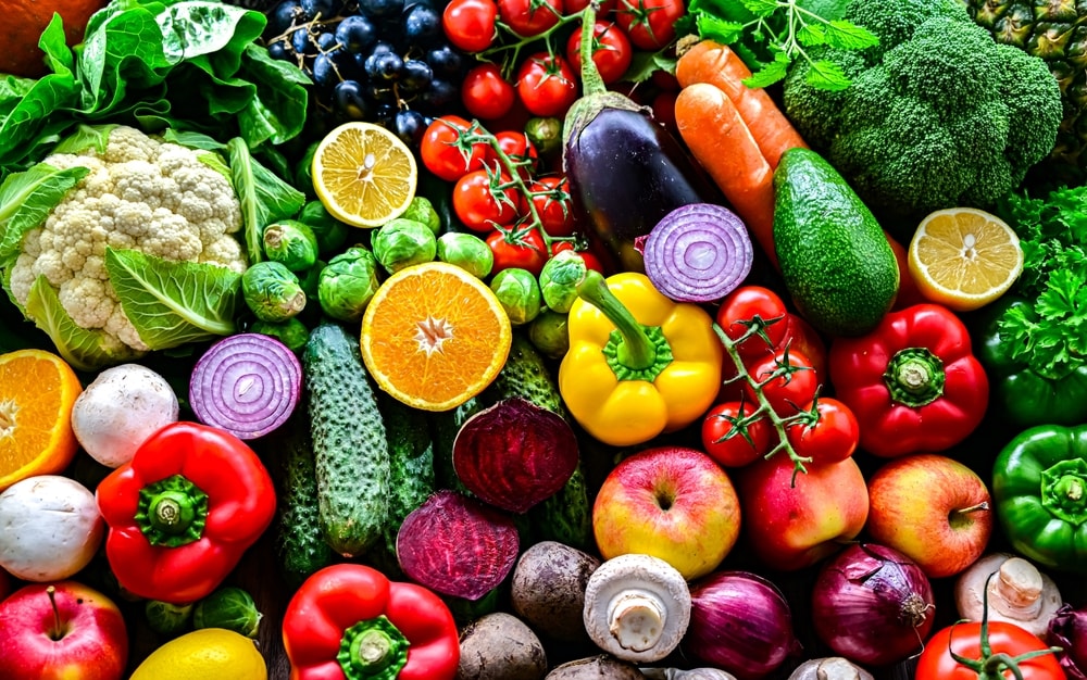 白髪ケアに効果的な栄養素を含む食べ物23選