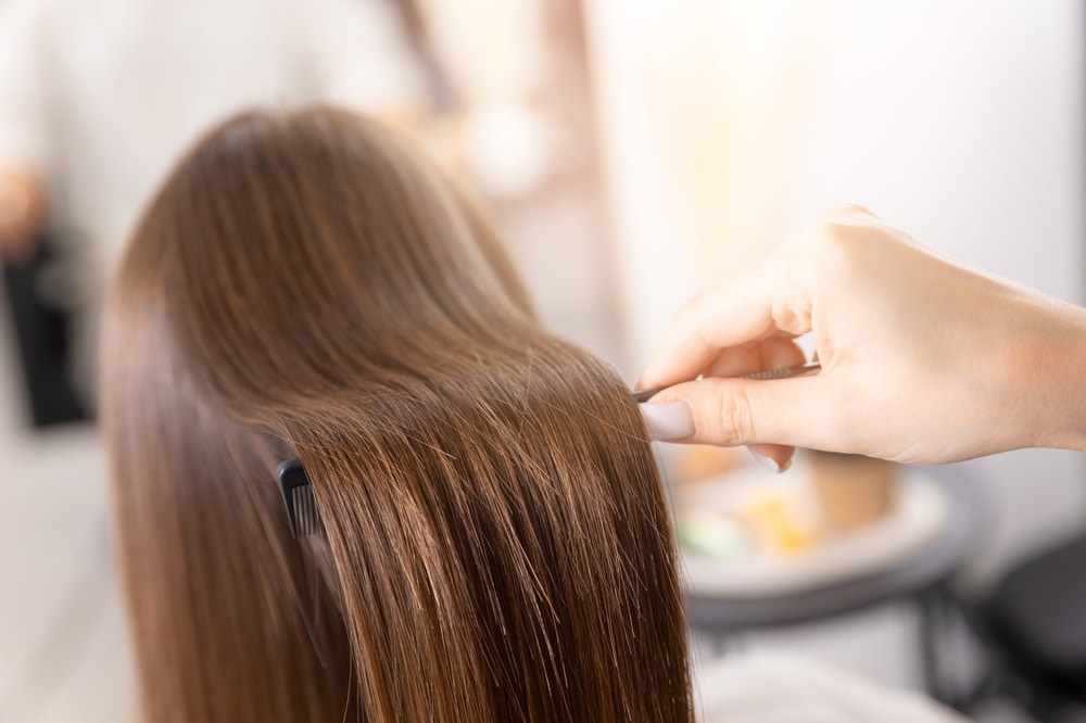 縮毛矯正とブリーチした髪のヘアケアのコツ