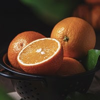 爽やかなシトラスにアクセントを加えた香り